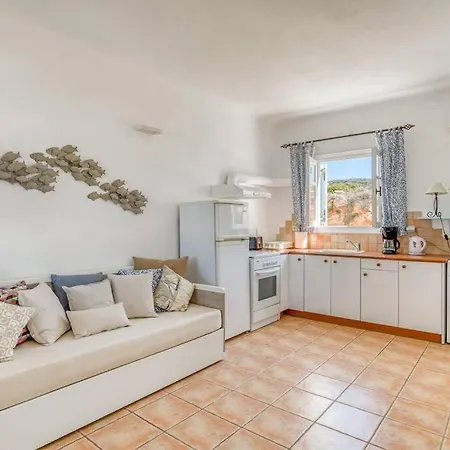 Thalassa House - Walking Distance To
